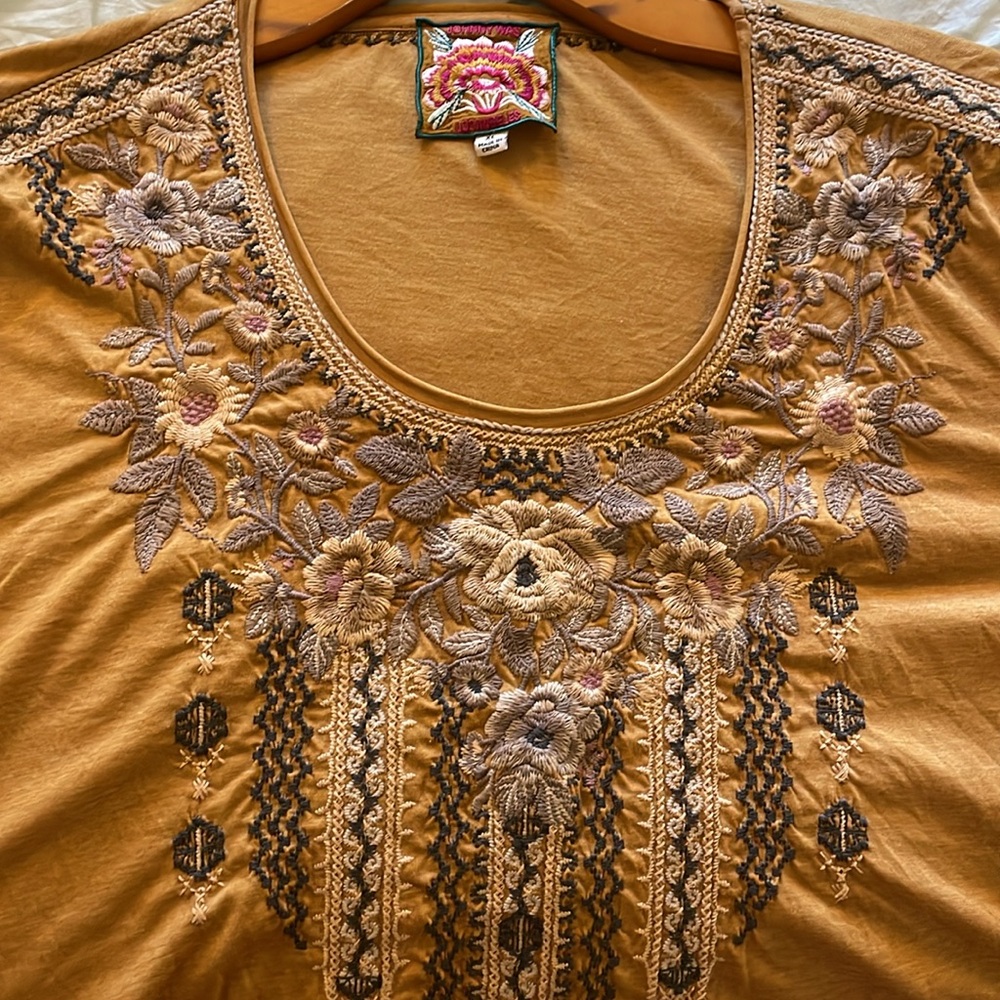 Johnny Was Yellow Embroidered 3/4 Sleeve Tunic - Picture 3 of 9